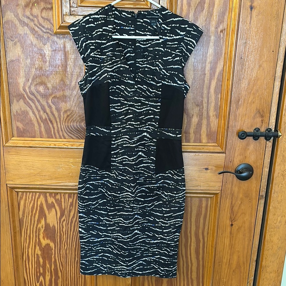 EUC French Connection size 6 dress
